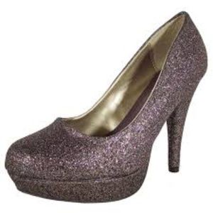 Madden Girl Atonee Heels